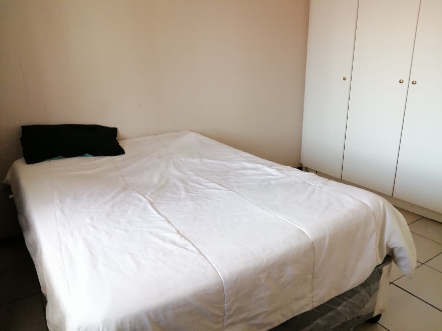 2 Bedroom Property for Sale in Rustenburg Central North West